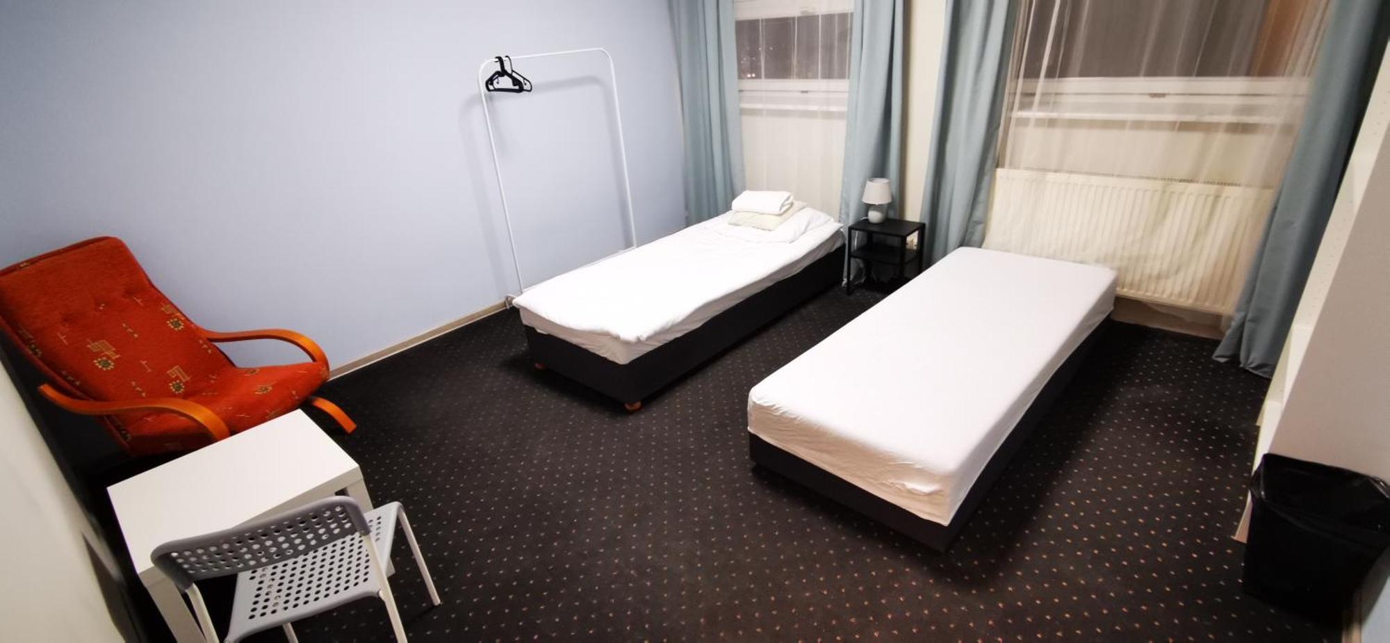 Hostel Powstaniec Wola - Private Rooms Warschau Exterior foto